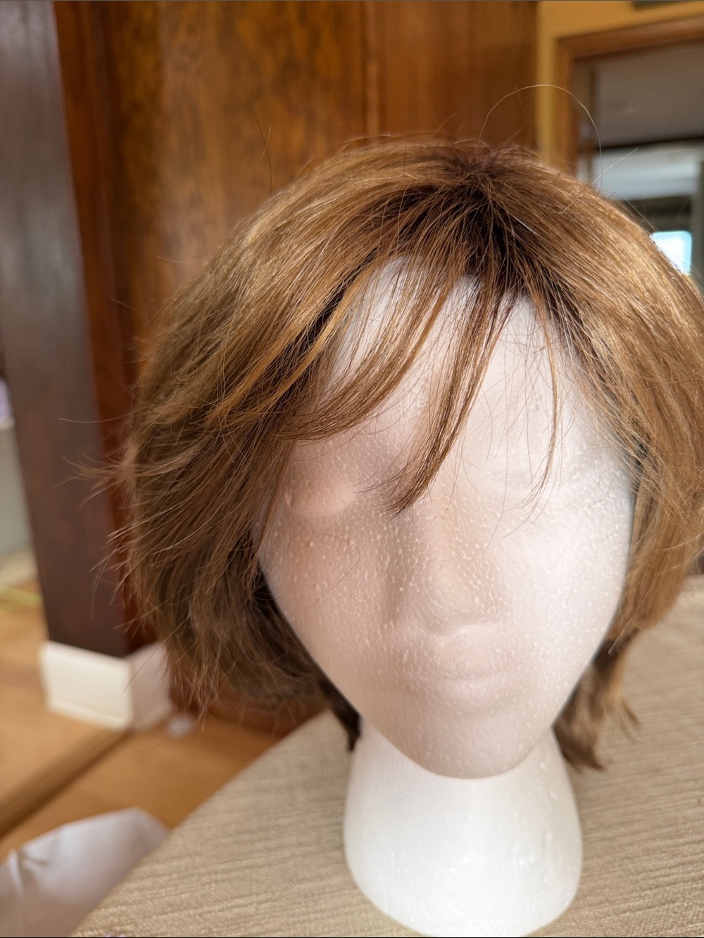 Envy wig - Short Layered Brown Wig with Side Bangs